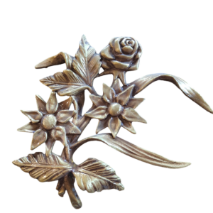EDELWEISS ET ROSE  15.5 x 17 cm
