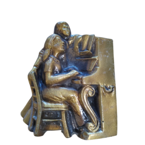 LECON DE PIANO  9.5 x 7.5 cm