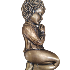 PETIT GARCON AGENOUILLE  15 x 7 cm